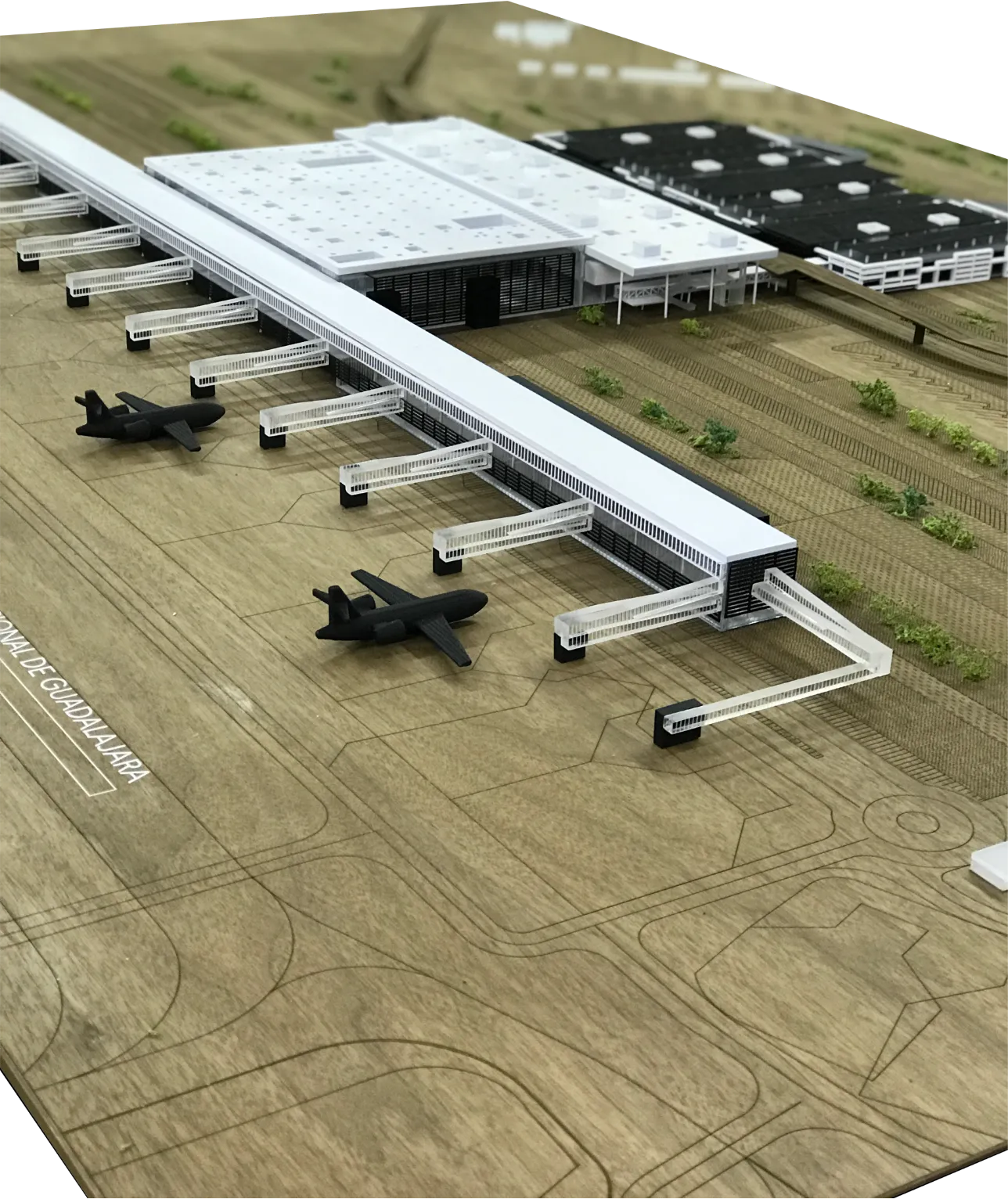 Conoce las maquetas que hemos desarrollado durante estos 14 años, para proyectos industriales, prototipo, plan maestro, concurso, estudio o taller, servicio a todo México. 